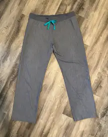 FIGS Scrub Set Women’s