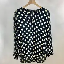 Lumiere Flowy Hi-Low Blouse Black White Small Long Sleeve Shirt