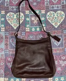 Vintage  Purse Brown Leather Crossbody Shoulder Zip Two Pocket 9073 Andrea