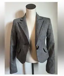EXPRESS Tweed Blazer Y2K Suit Jacket Black & White Sz O
Cropped Fitted