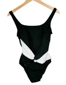 Longitude Black White Twist Swimsuit Sz 12 One Piece Colorblock