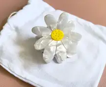 Daisy Flower Resin Claw Clip | Eco-Friendly