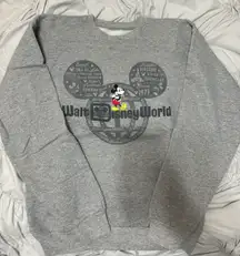 World Crewneck