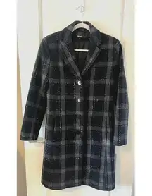 DKNY Women’s Wool Trench Coat Size 8 Grey/ Black Plaid Button up Lined pockets