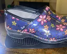 Dankso XP flowers clogs size 39