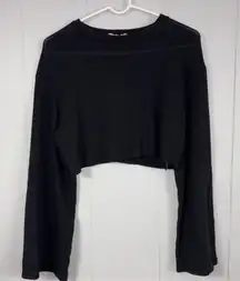 Urban Renewal Black Long Sleeved Basic Cropped Top Medium Whimsigoth Casual Punk