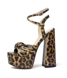 Leopard Print Stacked Platform Dance Club Sexy Cute Heels Size 12.  B55