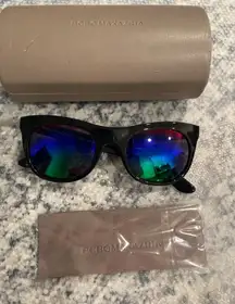 New BCBGMaxAzria Black Rainbow Green Blue Reflective Sunglasses