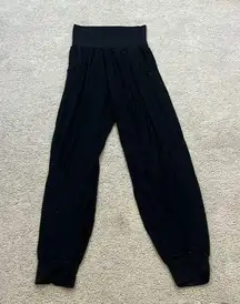 aerie black size xs joggers