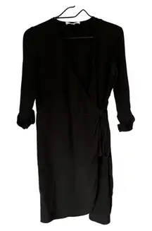 Amour Vert 100% silk Wrap Dress Womens Small Black V-Neck