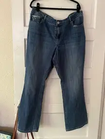 Low rise Boot Cut Jeans plus size jeans