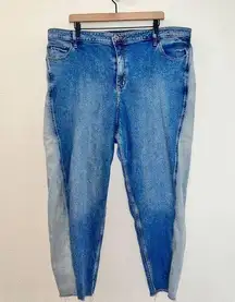 Hollister Vintage Stretch Two Toned Ultra High Rise Vintage Relaxed Mom Jean