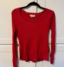 OP Thermal knit v neck shirt