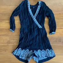 Loft  black/white romper