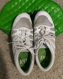 Varsity  a41 (all for one) cheer shoe