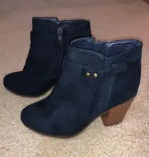 Blue Suede Boots 