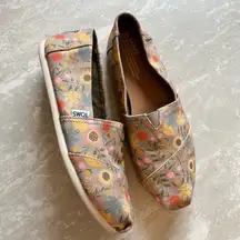 Toms Fall Floral Sunflower Canvas Flats- Size US 8