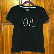 LOVE graphic tee