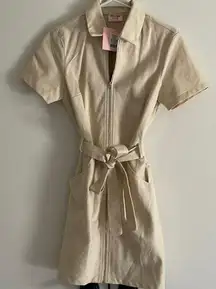 Showpo NWT  Ceres Canvas Dress US 4