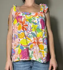Super Cute Multicolor Floral Top Size Medium NWT