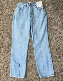 The 90’s Straight Ultra High Rise Jeans NWT Size 27