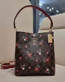 Coach Small Town Bucket Bag In Signature Canvas With Heart Petal Print c7975