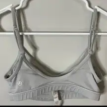Lululemon Athletica Sport’s Bra Mesh Straps Racerback Pullover  Gray Women Sz 4