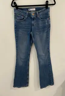 Levi's 518 Jeans Women's 3 Blue Low-Rise Superlow Bootcut 29" Inseam Distressed