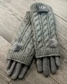 UGG Grey Hand warmer style gloves