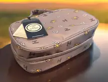 NWT Life Is Good Lucky Dog Gray Cosmetic Toiletry Bag zipper case Dogs