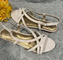 Soft Style Womens Shors size 8  flats