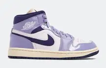 NWOB Nike Air Jordan 1 Med SE High Top Sneakers in Purple
