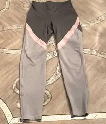 Old Navy Tri-Color Leggings size S