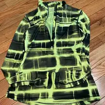 Nike Pro zip front shirt size M