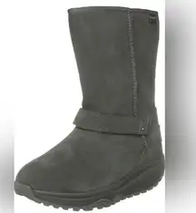 Skechers Women Grey Shape Ups Boots Faux Fur lined Size 9 Cold Weather Fall