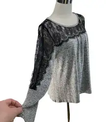 Leighton Flirty Stretchy Blouse Women LARGE Grey Black Lace Trim Long Sleeve Top