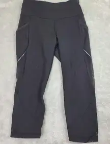 Lululemon Size 6 Speed Up Crop  Black Leggings‎