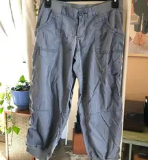 Hollister Cargo Capris Size 9