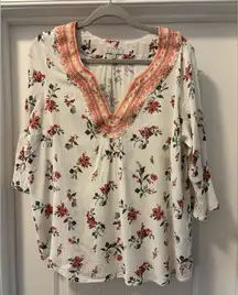 Skies are Blue Lorinda Embroidery Detail Floral Top Size 1X