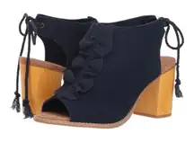 Toms Elba Peep Toe Stacked Wood Block 3” heel bootie sandal 6.5 navy blue ruffle