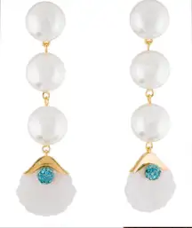 Shelling Pearl Linear Earring