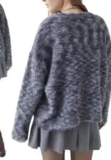 BDG Gray Fuzzy Women’s Fluffy Knit Pullover Sweater Size M