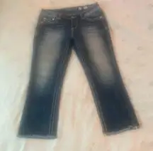 Miss Me Mid-rise Capris