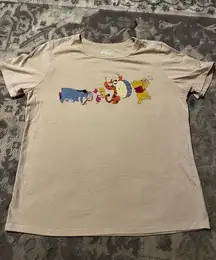 Disney Winnie the Pooh t-shirt tan size medium