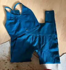 SET ACTIVE Ribbed V Bra and high-rise leggings Teal Matching Set Size Small NWOT