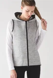 Lululemon Insculpt Gray Black Reversible Vest 8