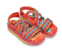 Farm Rio Ipanema Red Tropical Platform Strappy Sandal Womens Size 6 Colorful NEW