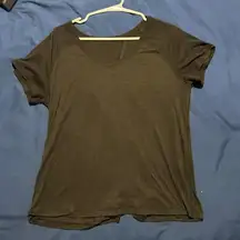 LULULEMON BLACK TEE OPEN BACK