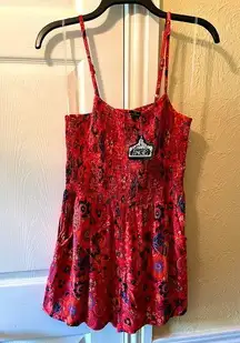 Romper Short with Spaghetti Straps in Red Paisley Print Size L Large