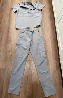 FIGS Technical Collection Gray Scrub Set Top xs Pants Xxs Women's